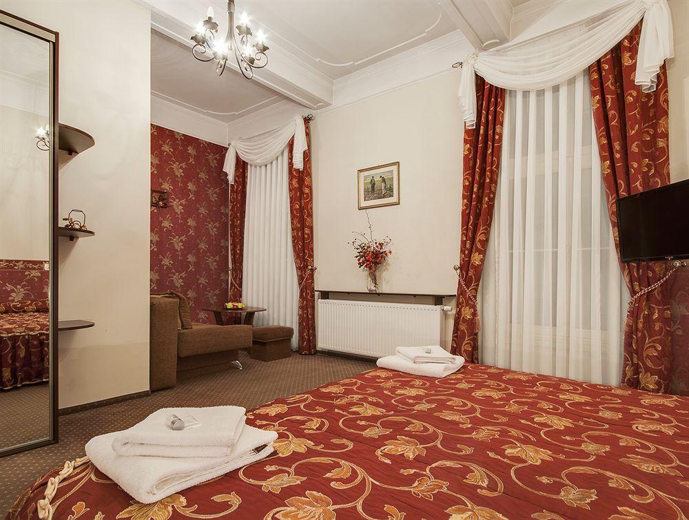 Hotel apartamentowy Abella & By Artery 3*