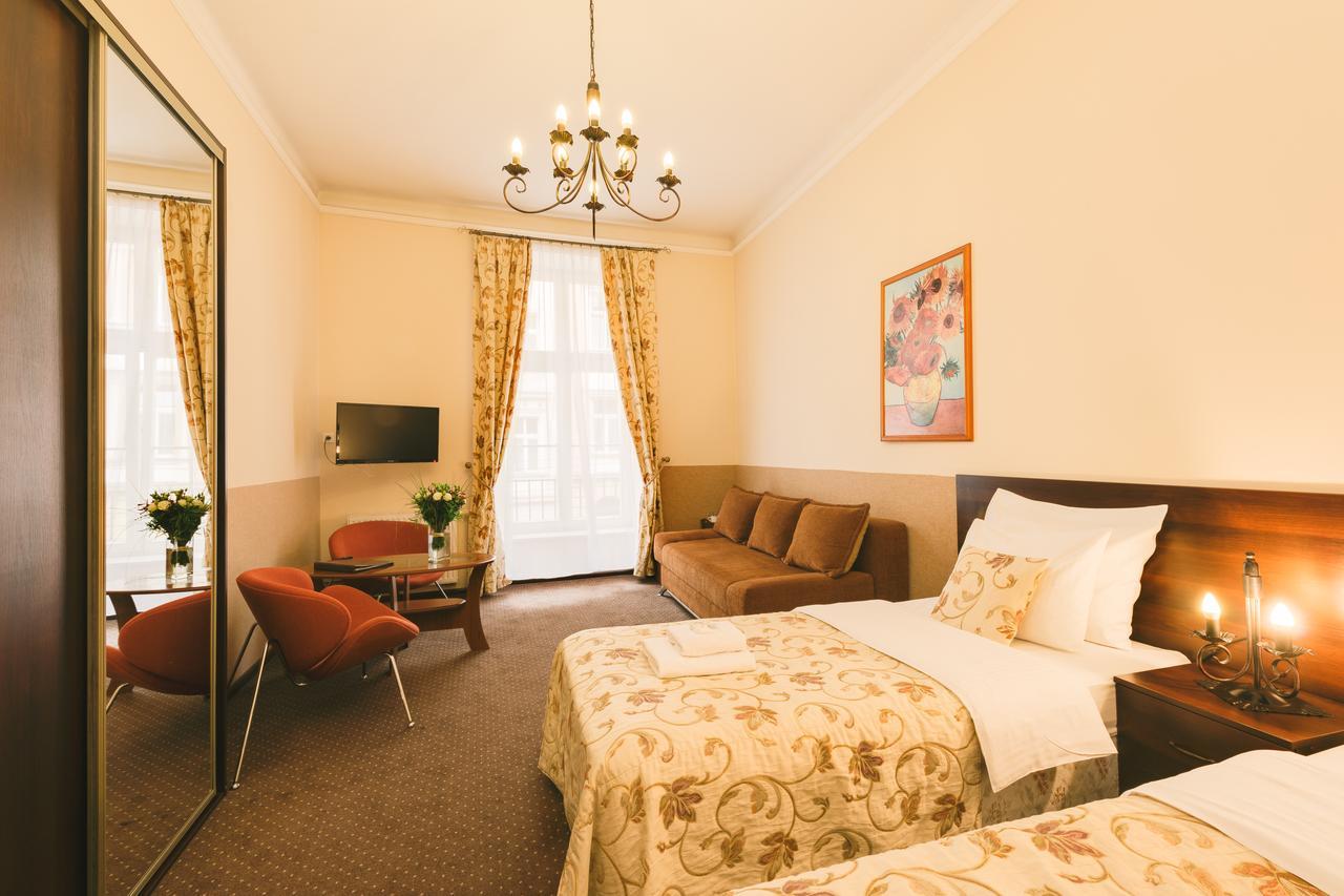 Hotel apartamentowy Abella & By Artery 3*